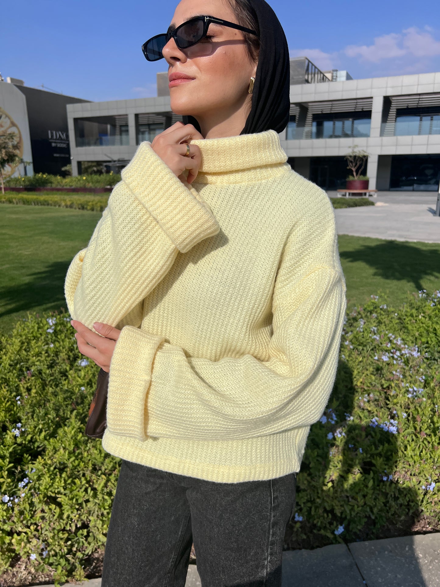 Cozy Knit Pullover - Butter Yellow